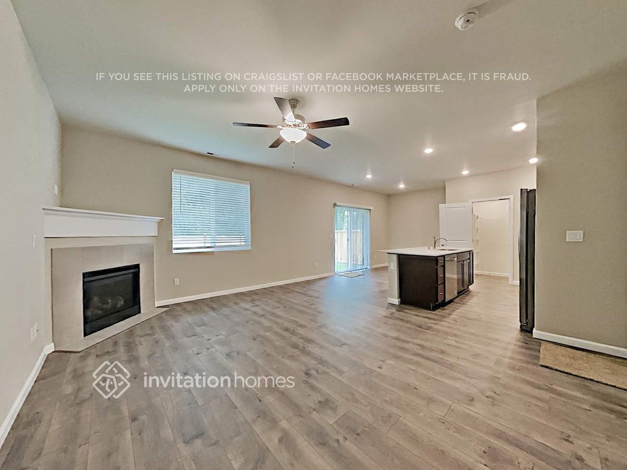 8549 55th Pl Ne - Photo 4 of 18