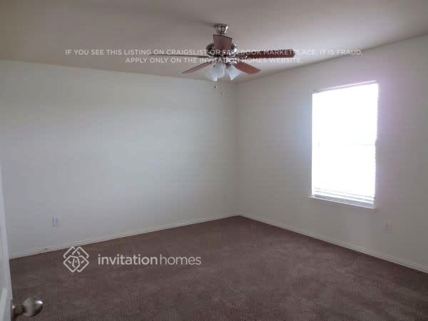 425 Hummingbird Trl - Photo 5 of 8