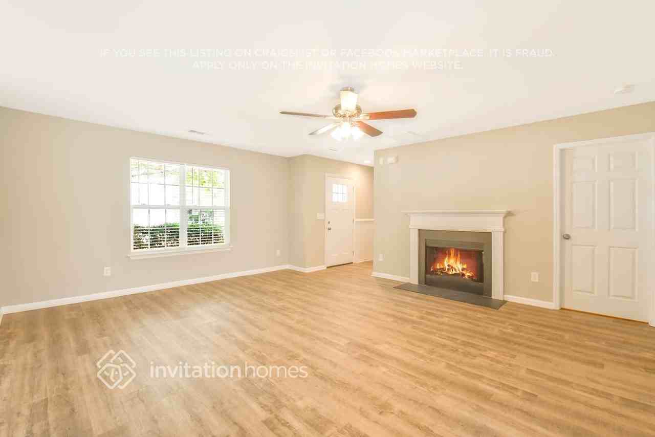 5736 Brookfield Pointe Dr - Photo 5 of 28