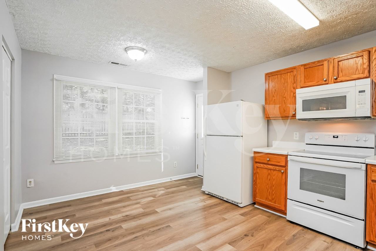 3705 Birmi Dr - Photo 5 of 16