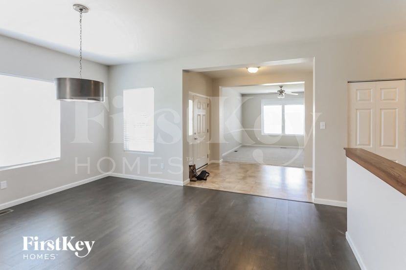 2823 Preston Woods Trl - Photo 4 of 15