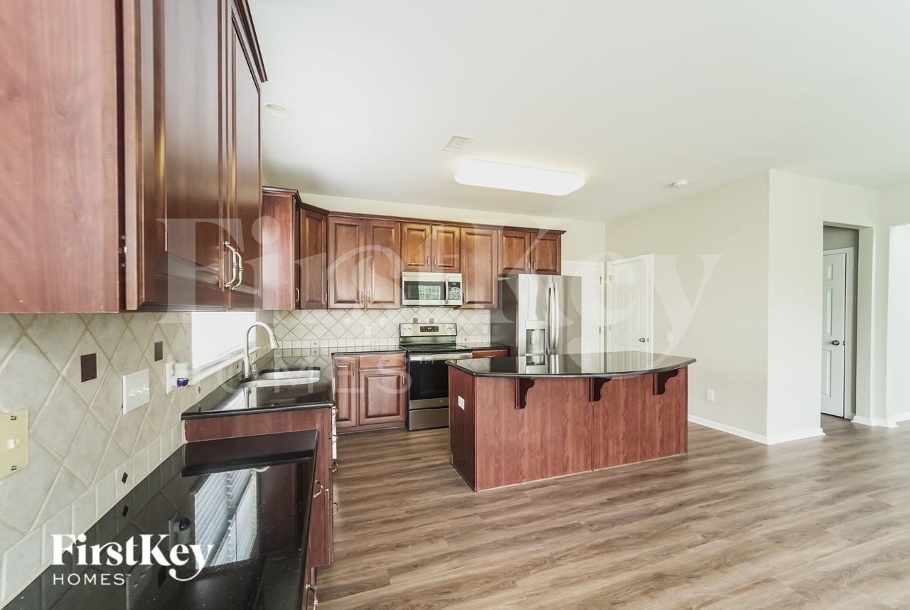 10435 Olde Ivy Way - Photo 5 of 15