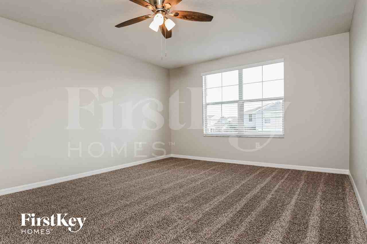 17205 Beach Buttercup Pl - Photo 5 of 16