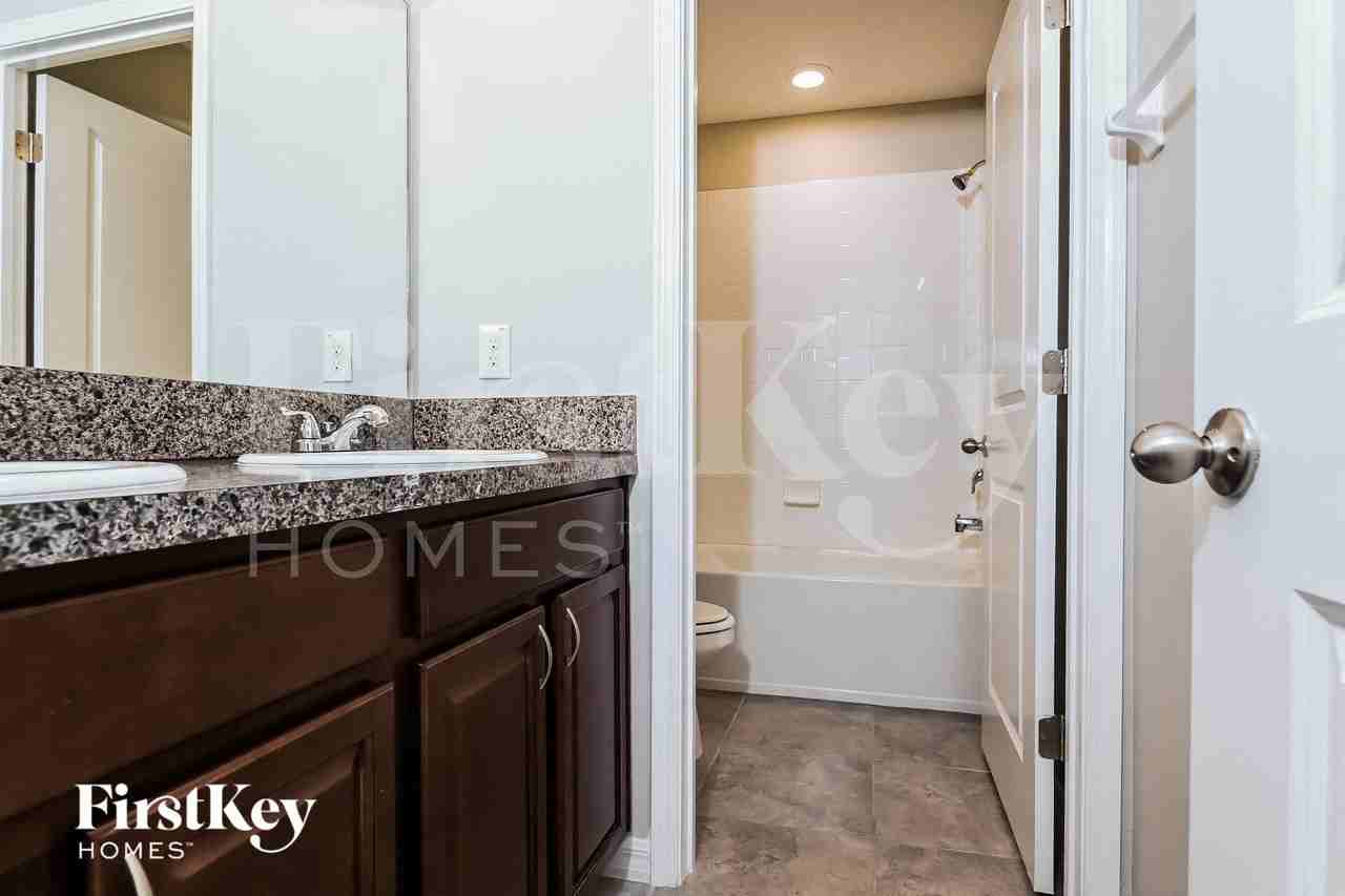 17205 Beach Buttercup Pl - Photo 7 of 16