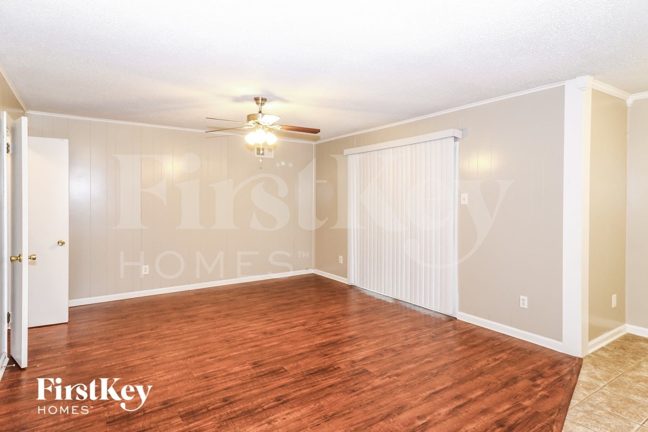 6358 Falmouth Rd - Photo 5 of 16