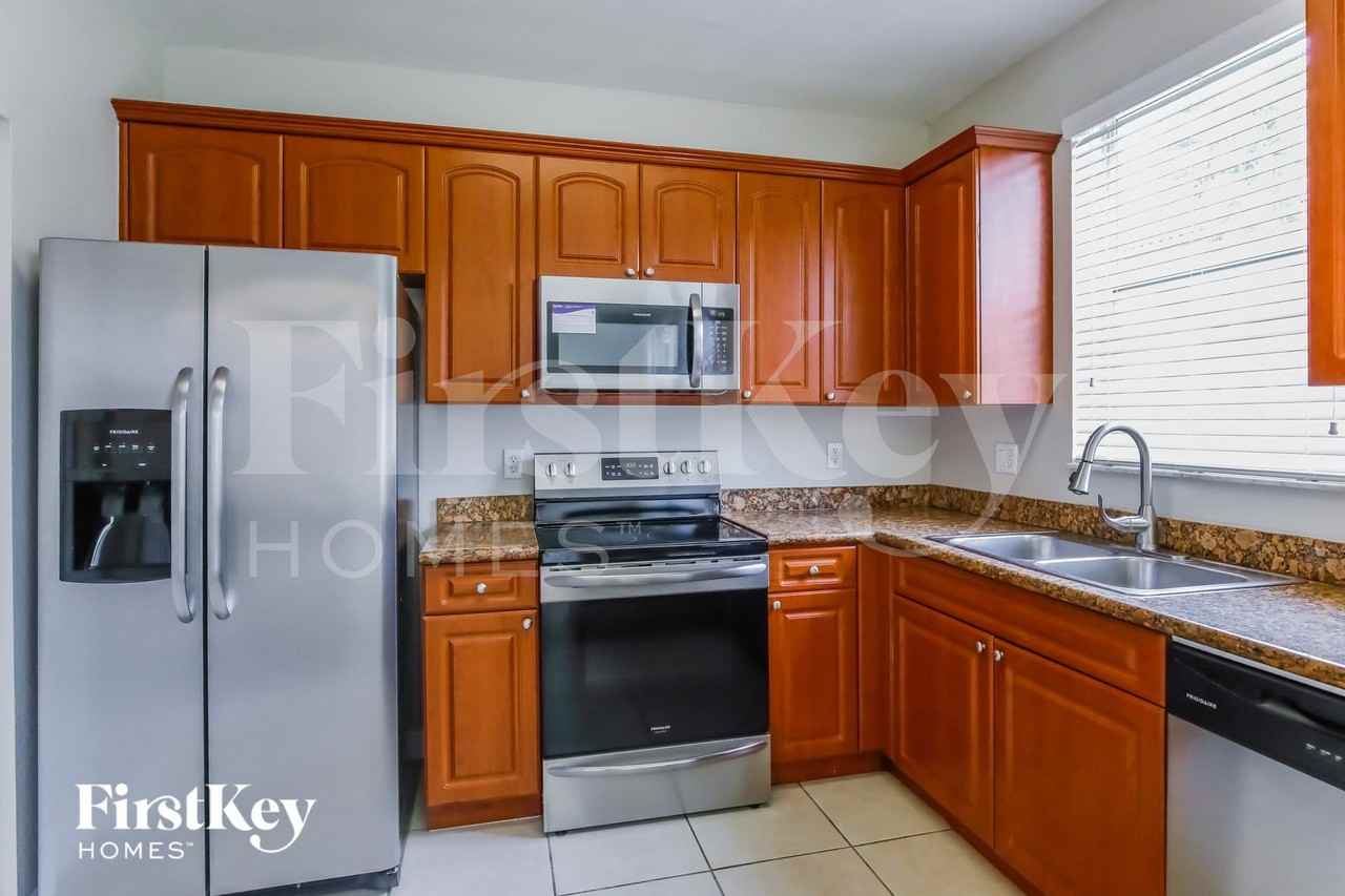 4997 Swterrace - Photo 5 of 16