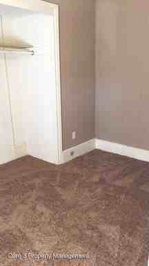 207 N Allin St - Photo 2 of 5