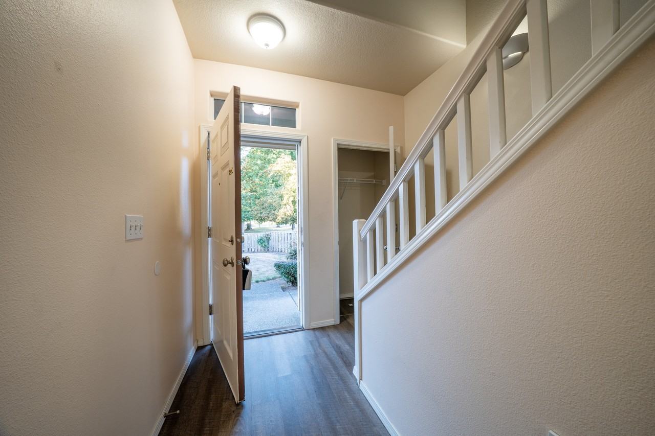 7588 Ne Curtis Ct #1 - Photo 6 of 34
