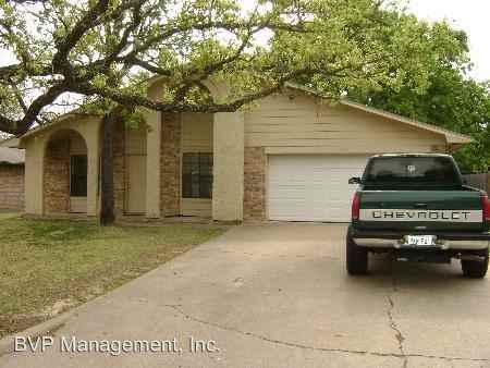 1012 San Saba Dr