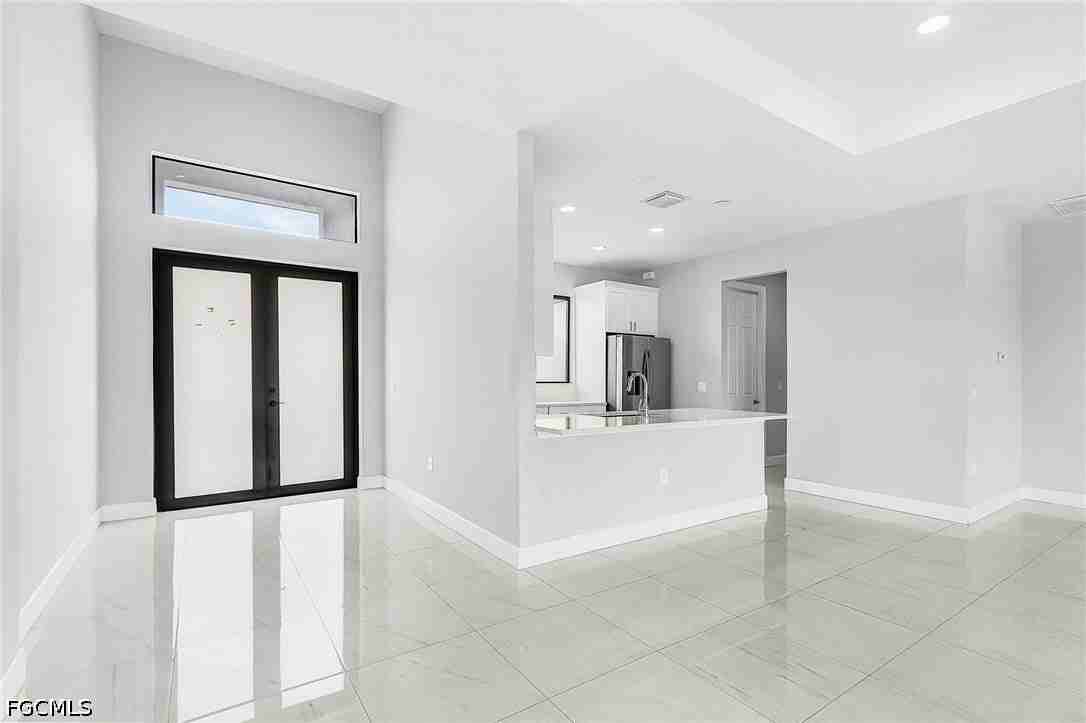2716 Diplomat Pkwy W - Photo 4 of 21
