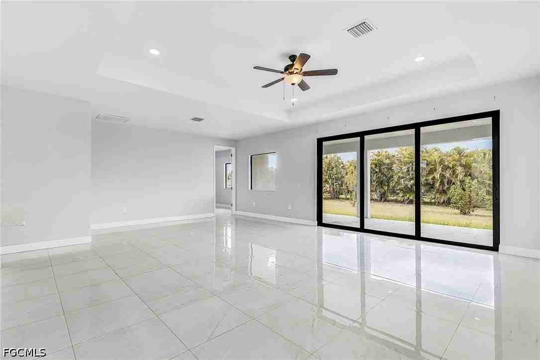 2716 Diplomat Pkwy W - Photo 5 of 21