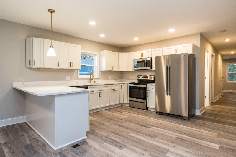 705 Gray Ave - Photo 2 of 21