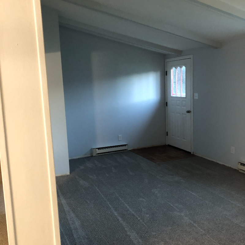 364 Elm Dr - Photo 6 of 15
