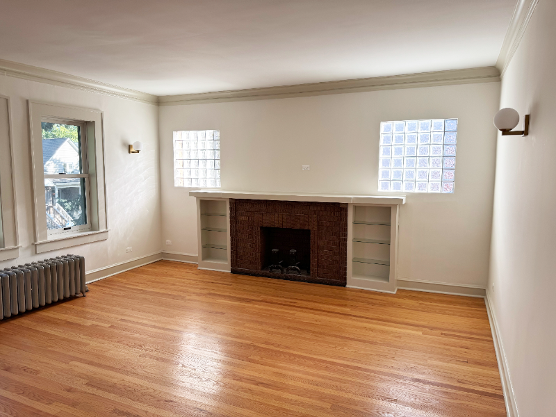 3426 N Keeler Ave #2 - Photo 3 of 18