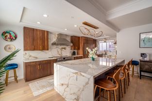 706 11th St - Photo 1 of 1