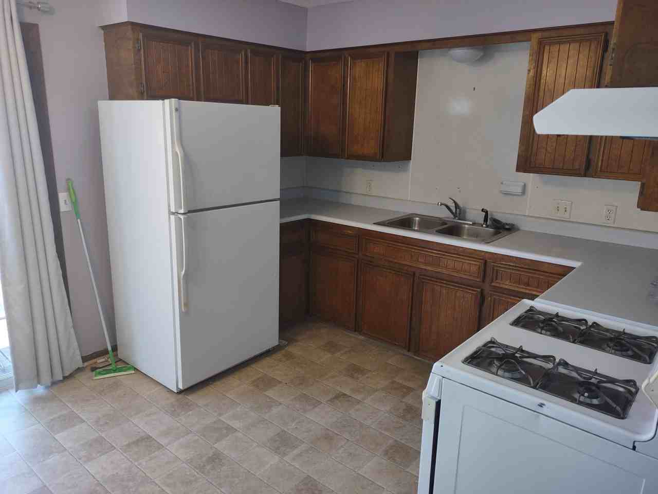 6120 Campus Park Ave Se - Photo 2 of 9