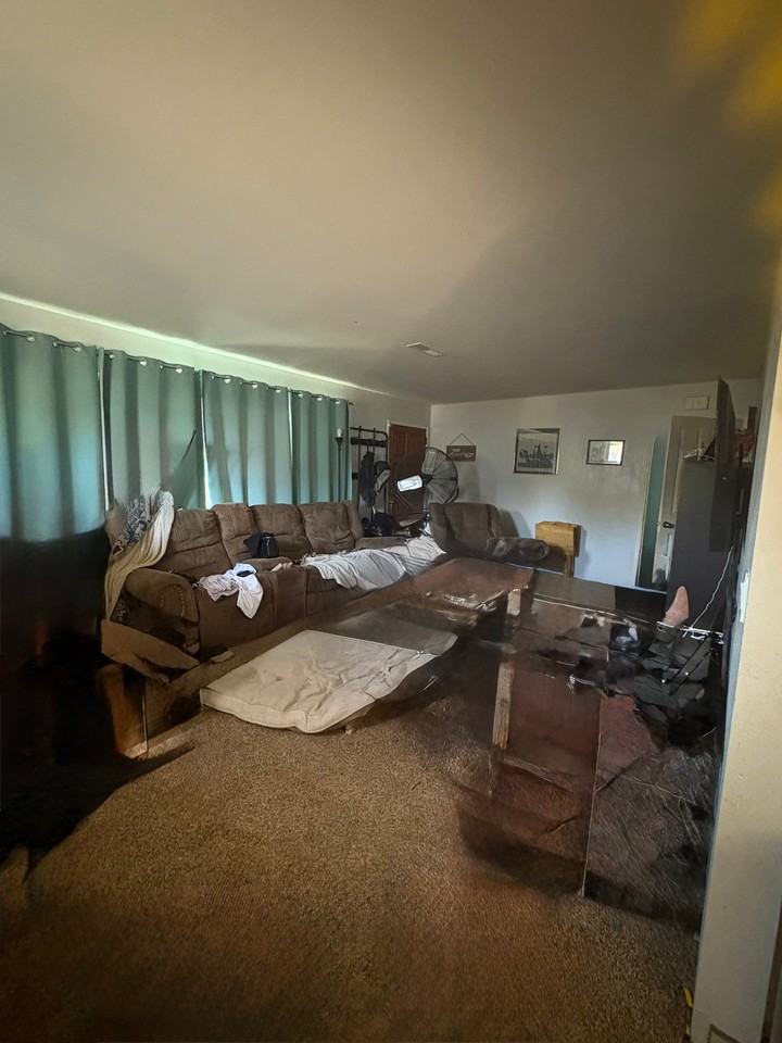 2656 Victoria Dr - Photo 6 of 21