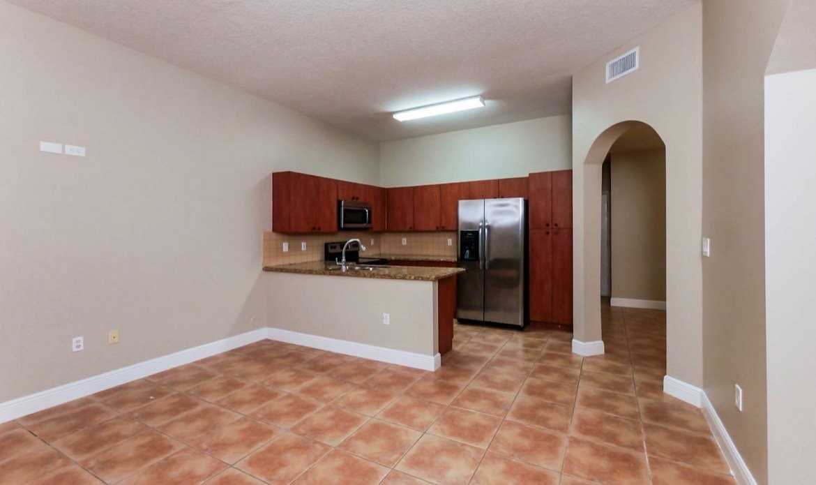 8395 Nw 143rd Ter - Photo 2 of 8