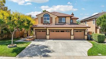 featured image of 34213 Clovis Way