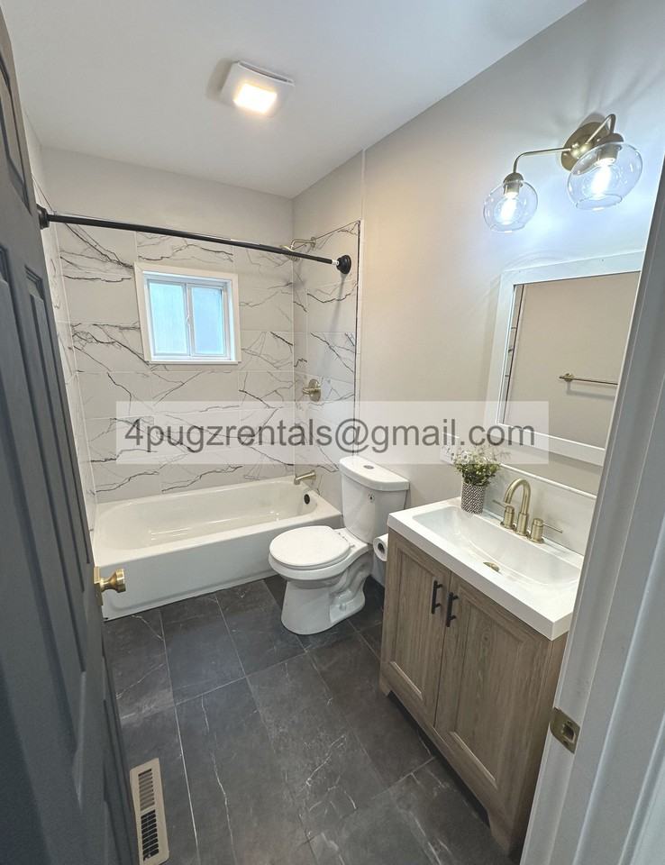 3138 Marion Dr - Photo 7 of 12