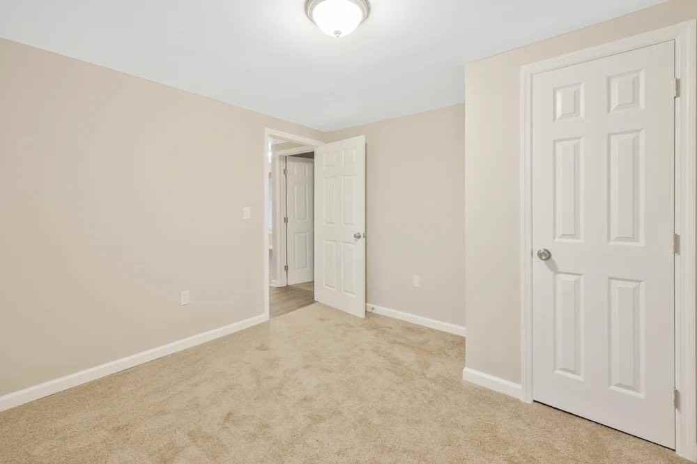 43479 Van Auken Dr - Photo 2 of 14