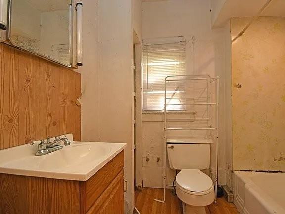 1904 Arlington Ave #1906 - Photo 6 of 14