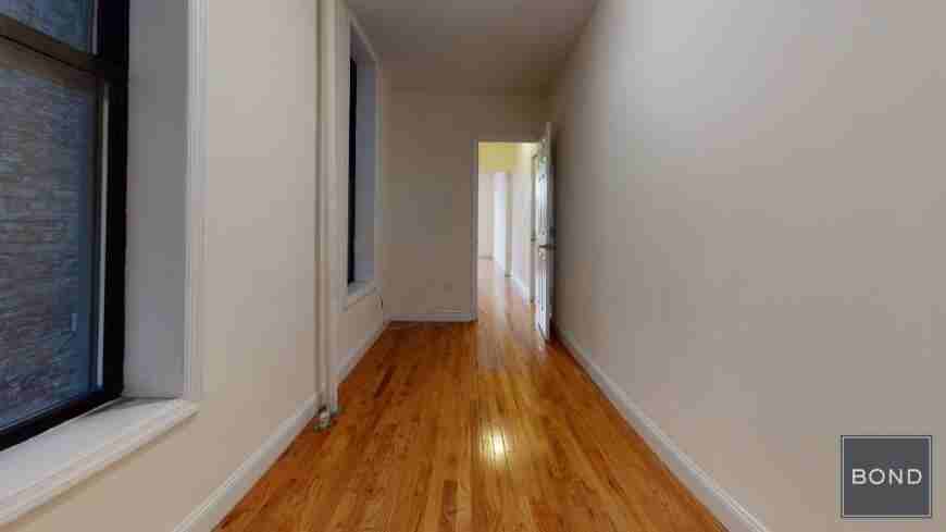 228 E 36th St - Photo 4 of 7