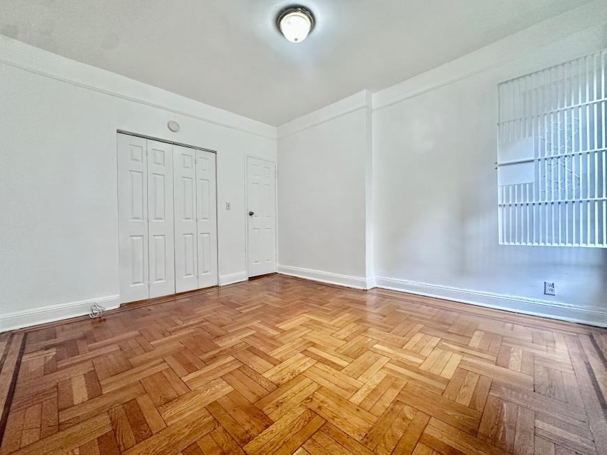 1585 1st Ave - Photo 4 of 10