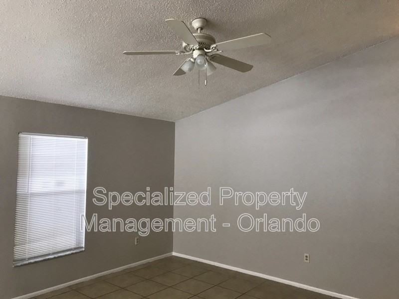 4452 Goldenrain Ct - Photo 7 of 16