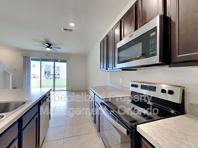 1401 Yellow Finch Dr - Photo 6 of 21