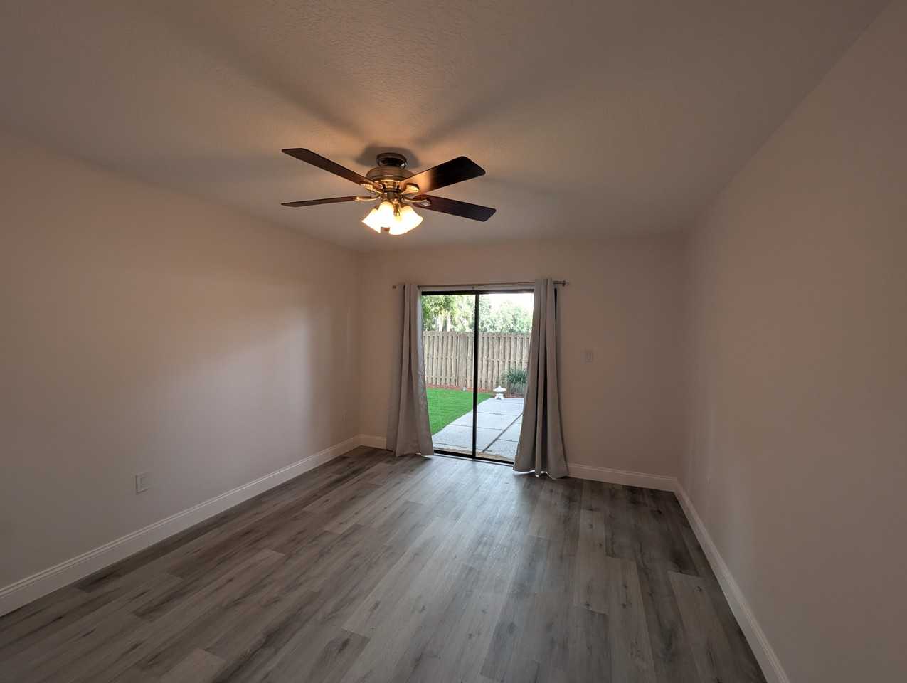 7213 Daiquiri Ln #7213 - Photo 3 of 23