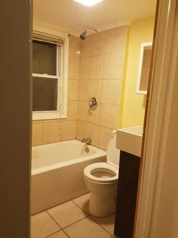117 Washington St - Photo 2 of 4