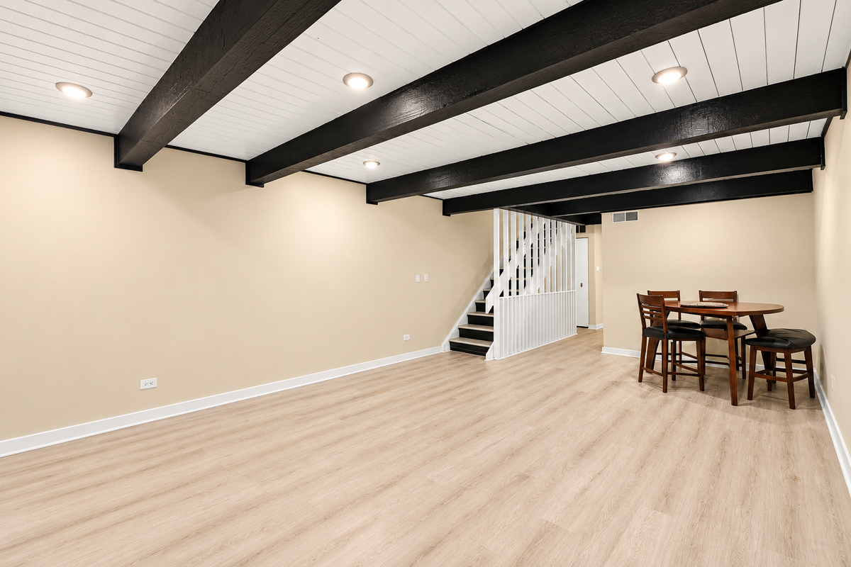 1755 Rand Rd - Photo 5 of 16