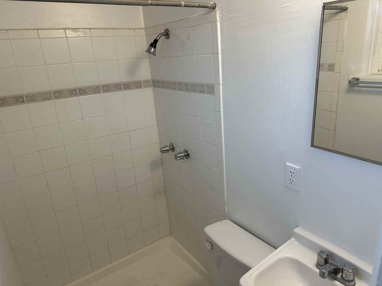 119 Princeton Dr Se - Photo 5 of 19