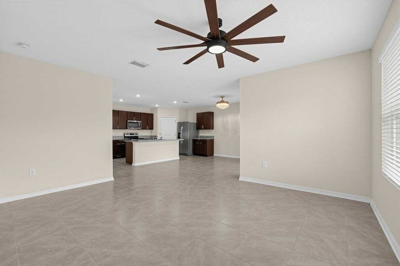 34311 Jasper Stone Dr - Photo 6 of 23