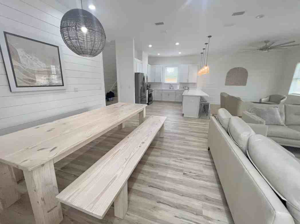 4547 Luke Ave #NA - Photo 6 of 24