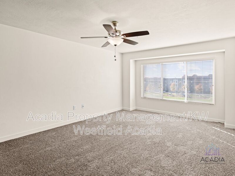 678 Eastsouth #204 - Photo 6 of 50