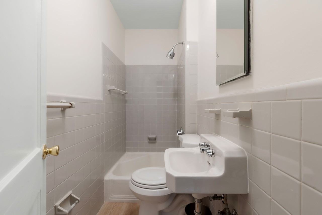 167 Beacon St #3 - Photo 7 of 14