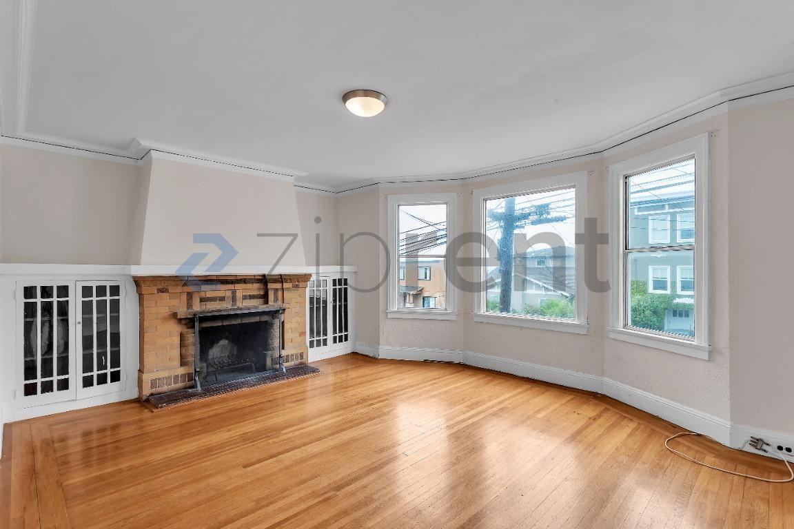 664 44th Ave - Photo 4 of 27