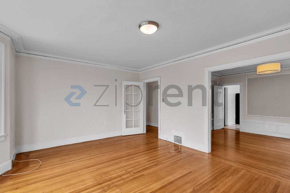 664 44th Ave - Photo 6 of 27