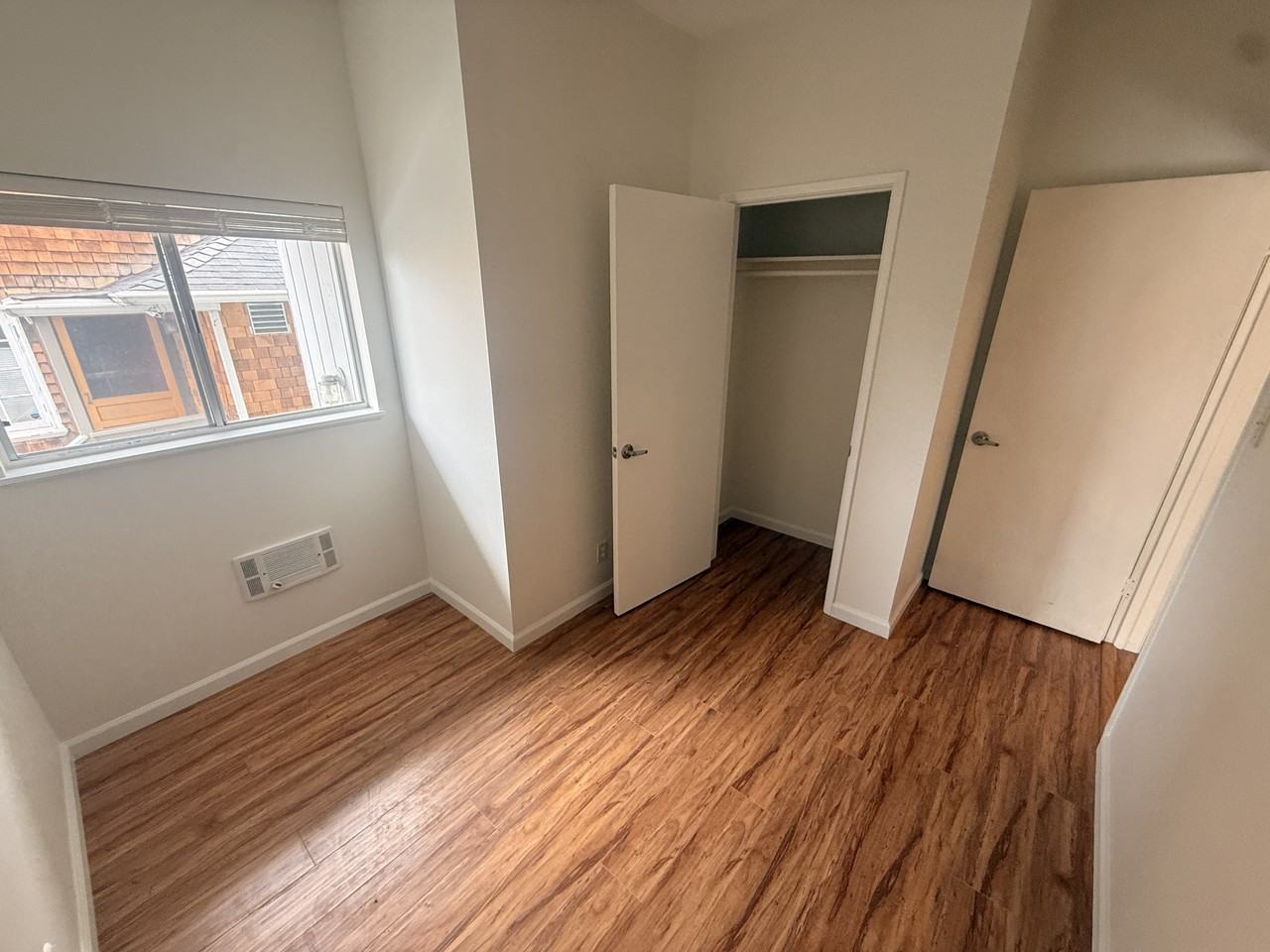 2715 Benvenue Avenue - Photo 7 of 11