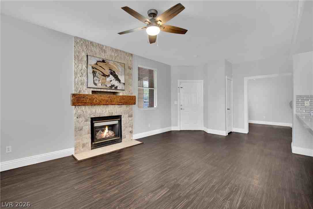 1505 Truett St #103 - Photo 6 of 34