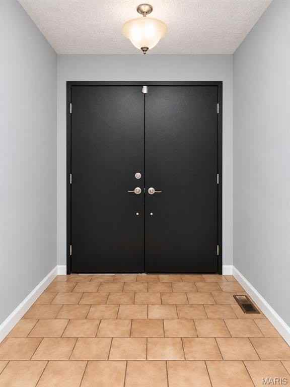 14331 Rainy Lake Dr - Photo 3 of 17