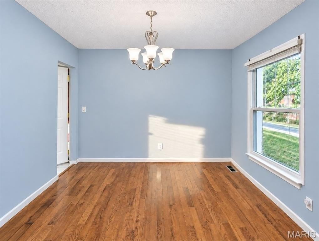 14331 Rainy Lake Dr - Photo 5 of 17