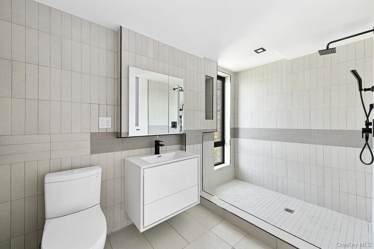 623 Avenue H #6C - Photo 6 of 12