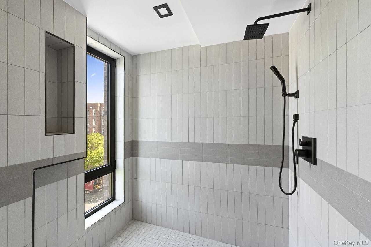 623 Avenue H #6C - Photo 7 of 12