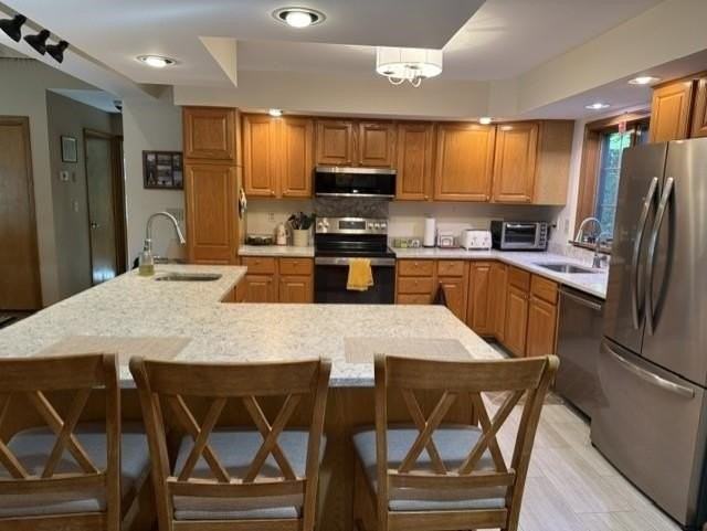 8 Mill Pond Rd - Photo 4 of 17