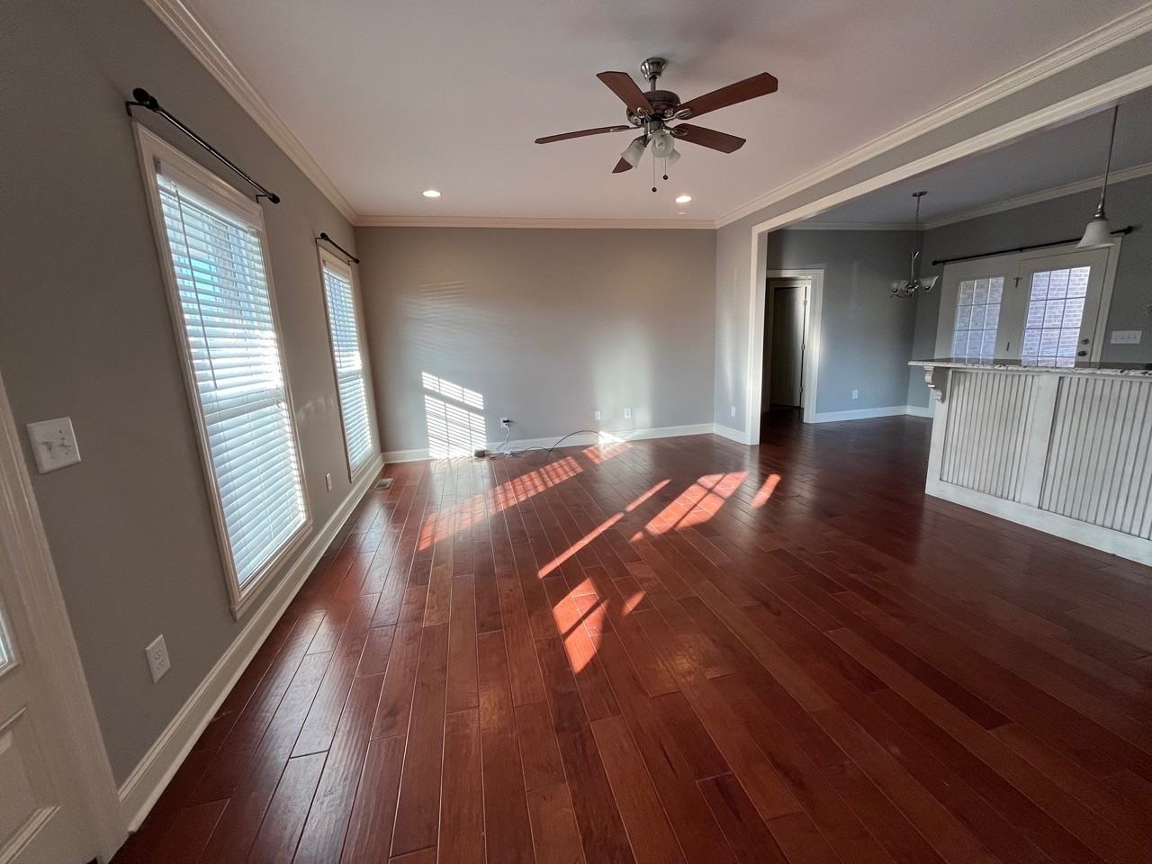 47 Hummingbird Ln - Photo 2 of 20