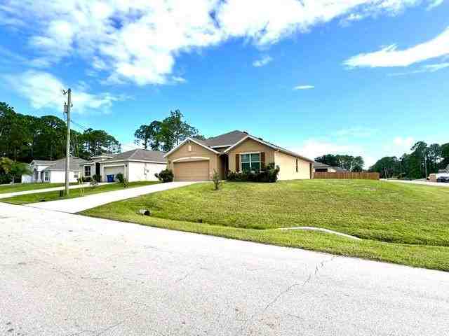 392 Ocarina St Sw - Photo 3 of 14