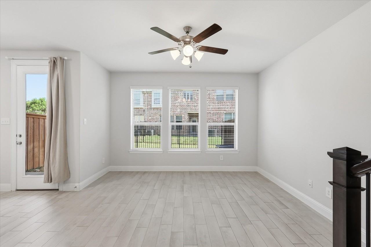 519 Sequoia St - Photo 5 of 27